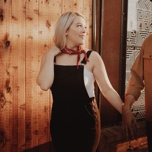 Meet your Posher, Layne